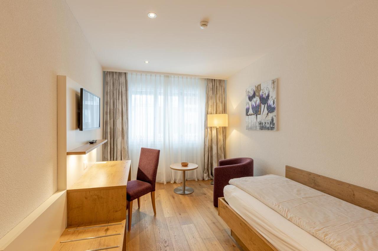 Hotel Flamatt Экстерьер фото